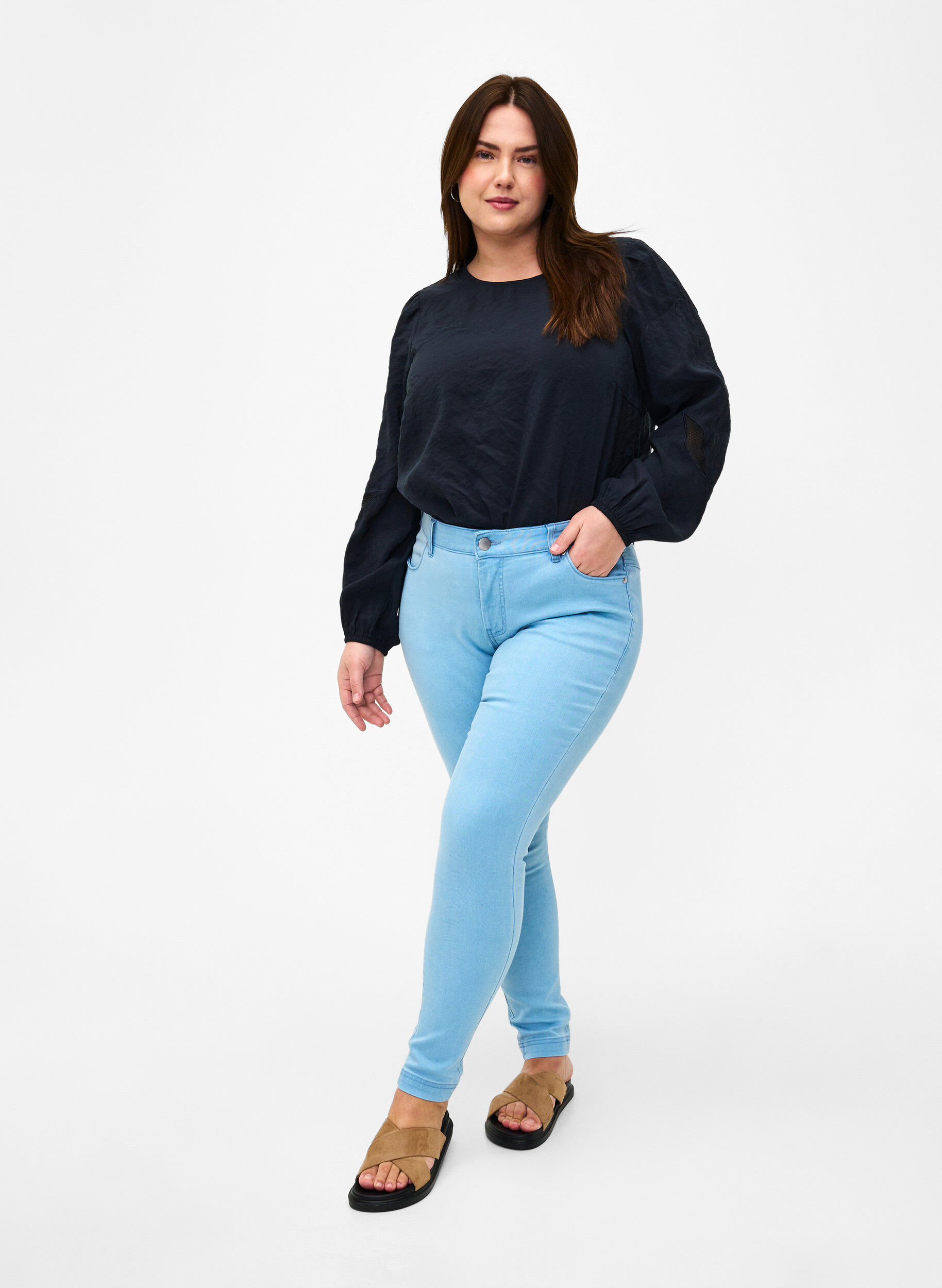 Zizzifashion Blouse with TENCEL&trade; Modal with embroidery details, Black, Model image number 2