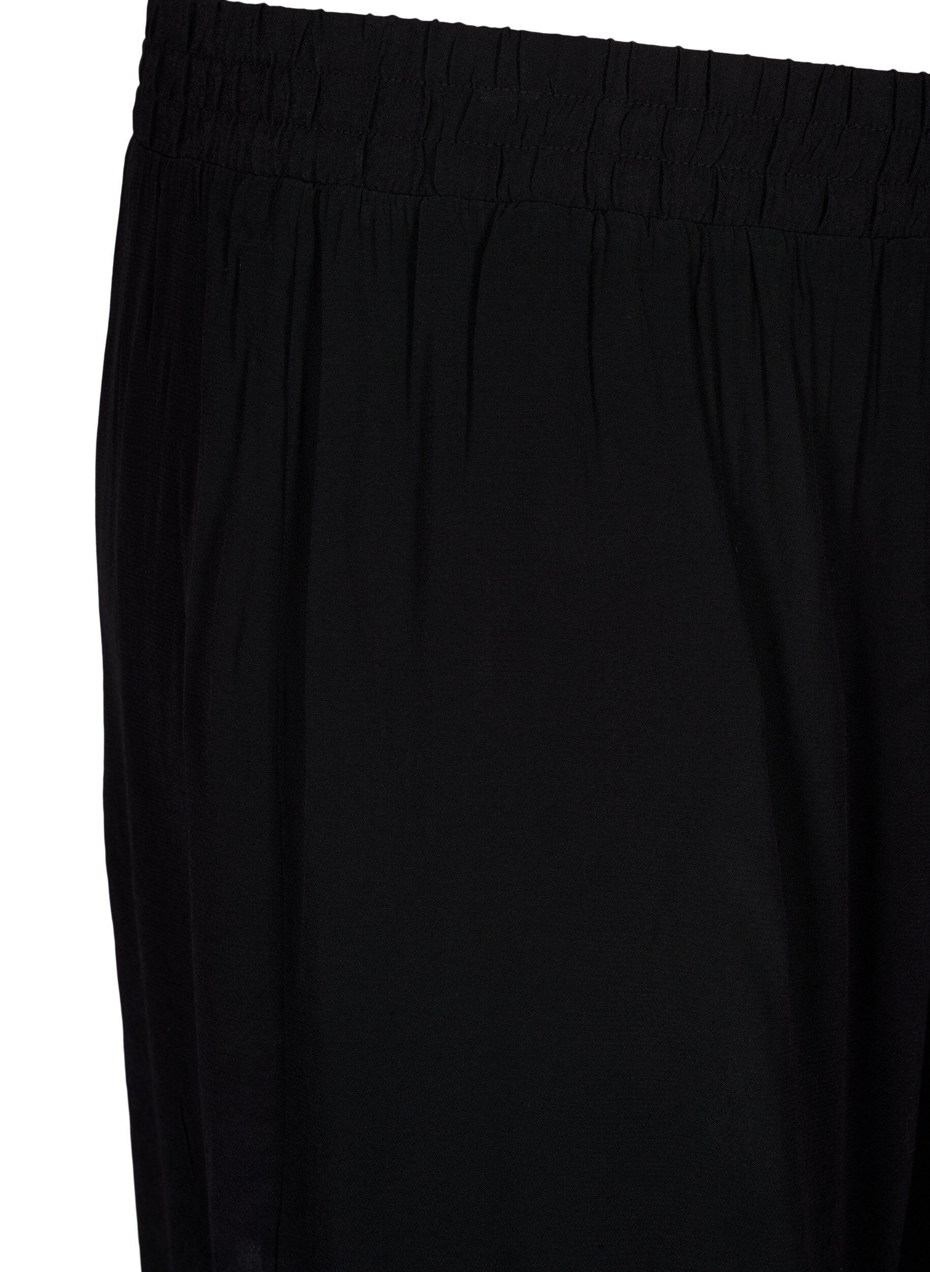 Zizzifashion Loose-fitting shorts in viscose, Black, Packshot image number 2
