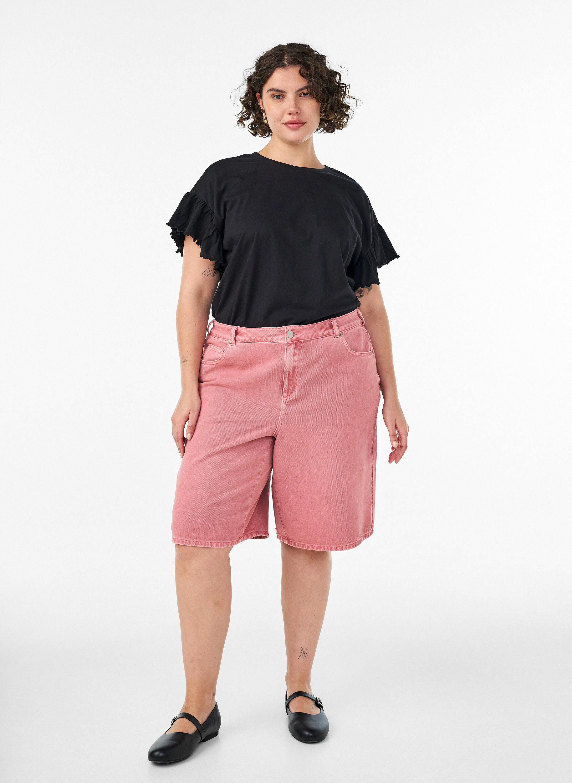 Zizzifashion Organic cotton T-shirt with ruffle sleeves, Black, Model image number 1