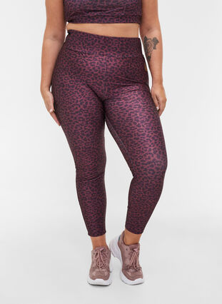 Cropped gym legging with leopard print, Deca Leo, Model image number 2