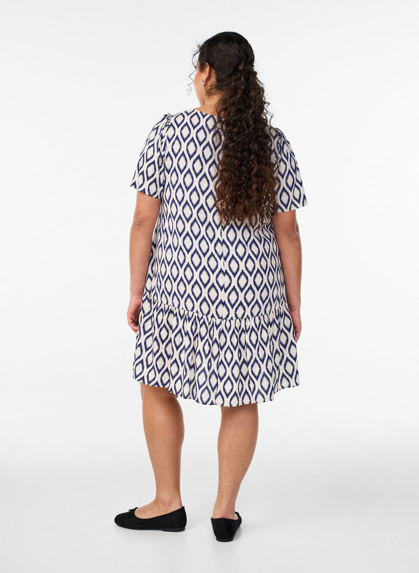 Viscose dress with cutline, Blue, Model image number 2