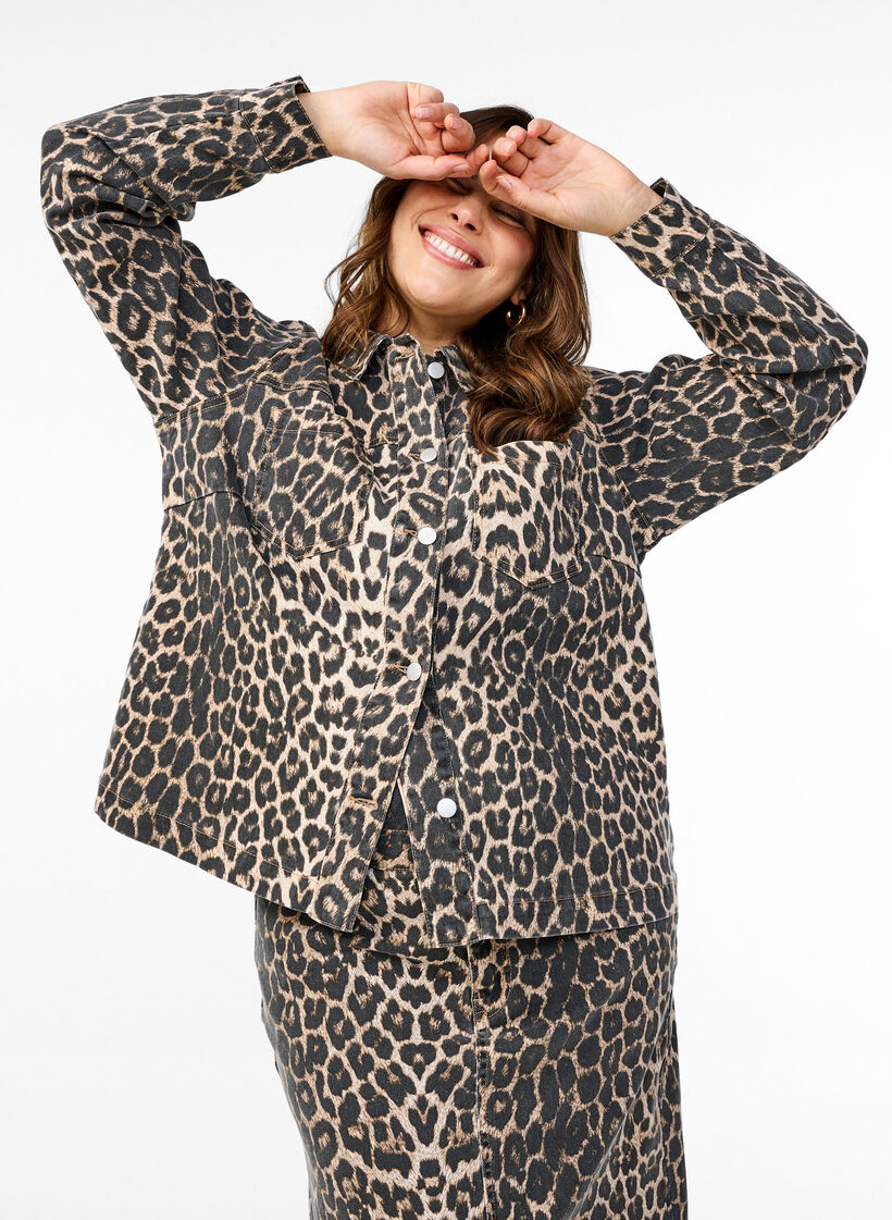 Denim jacket with leopard print and chest pockets, Brown, Image image number 0