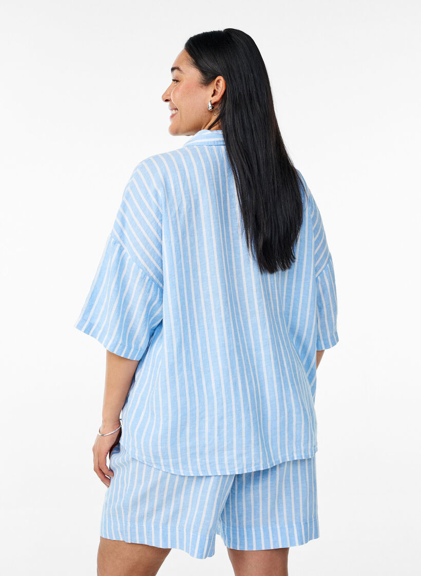 Striped shirt in linen and viscose, Light Blue, Model image number 2