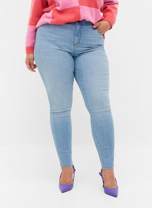 High waisted Amy jeans with super slim fit, Light blue, Model image number 2