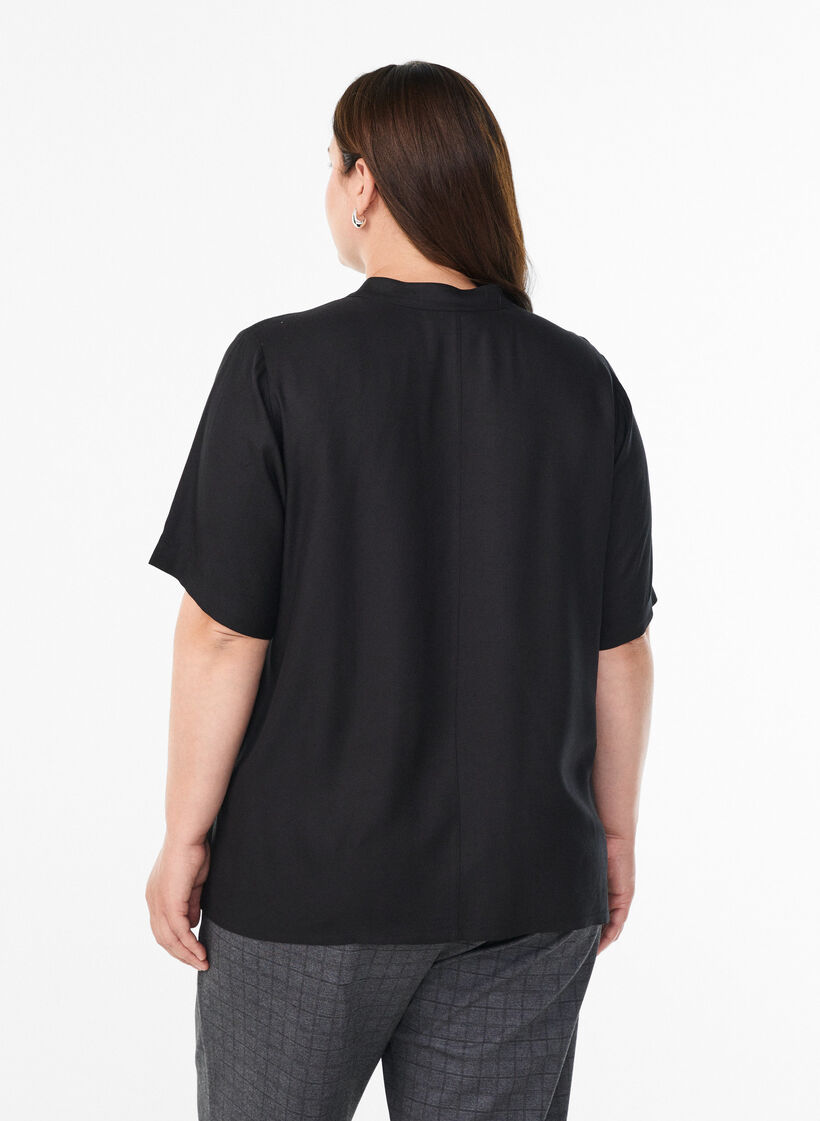Short-sleeved blouse with diagonal button fastening, Black, Model image number 2
