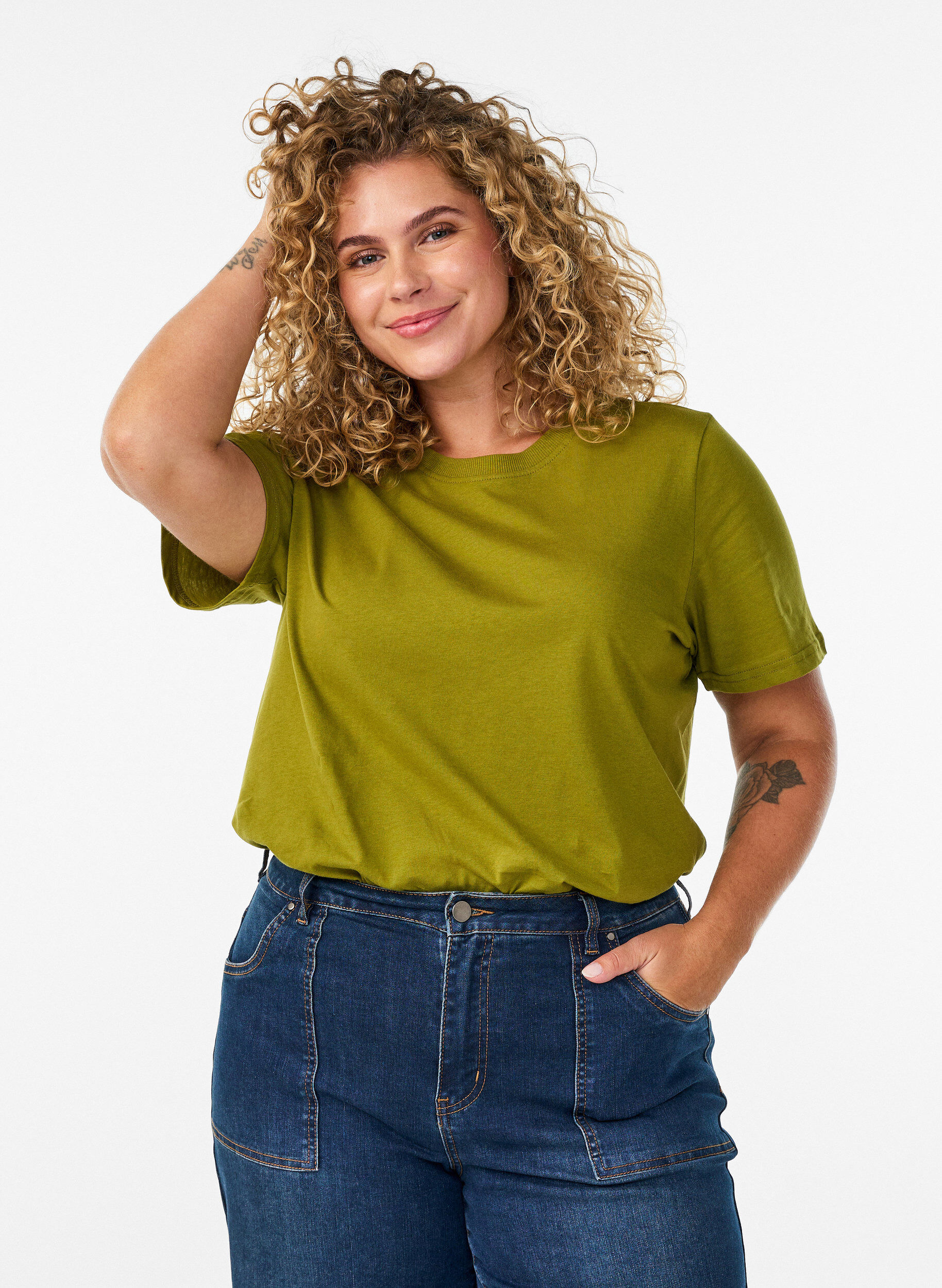 Basic cotton T-shirt with round neck, Green, Model