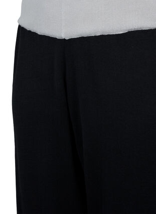 Knitted trousers with colorblock pattern, Black Comb, Packshot image number 3
