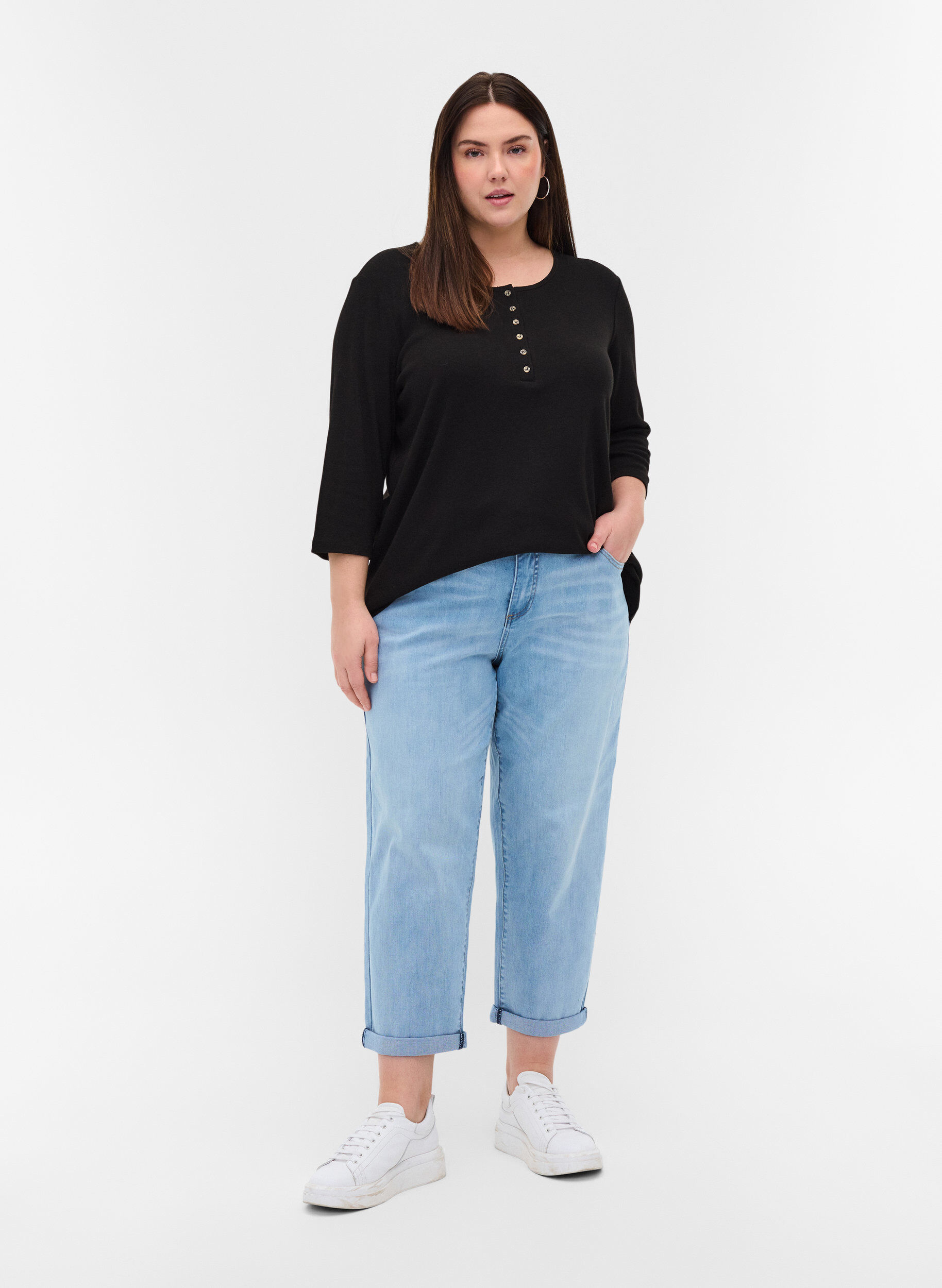 7/8 jeans with rolled up hems and high waist, Light Blue, Model