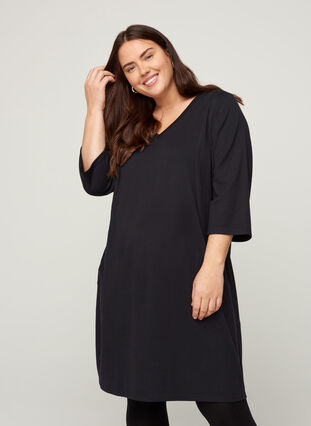 Dress with a V-neck and 3/4 length sleeves, Black, Model image number 0