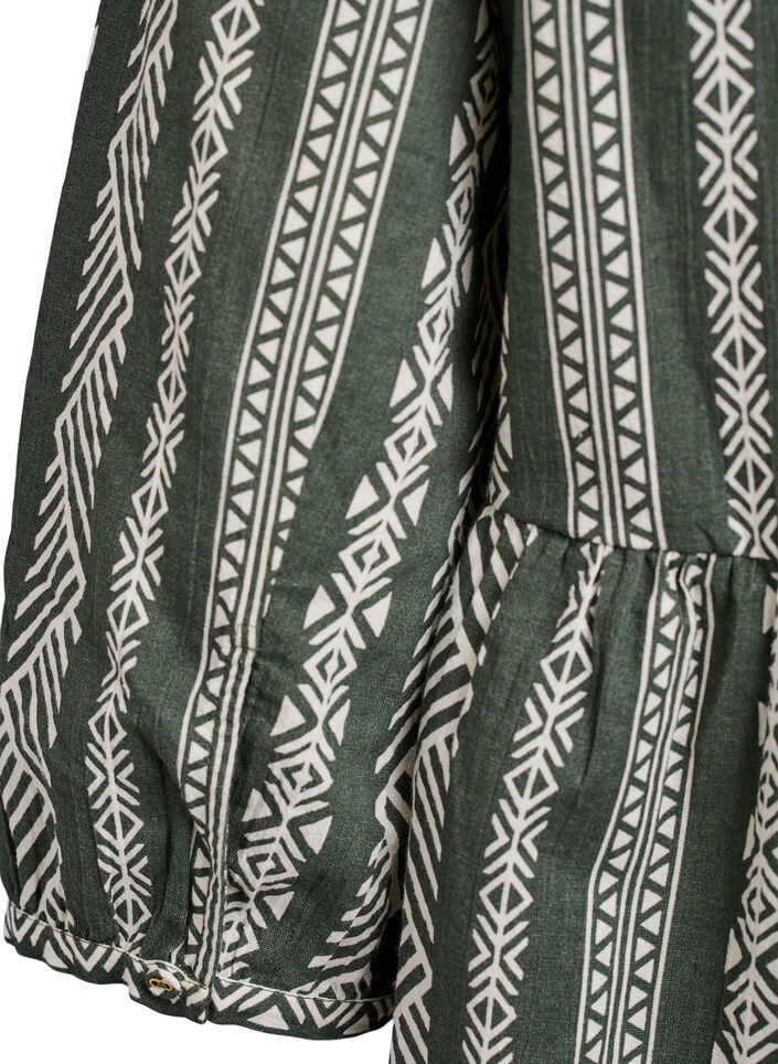 Short dress with graphic print and 3/4 sleeves, Green, Packshot image number 3