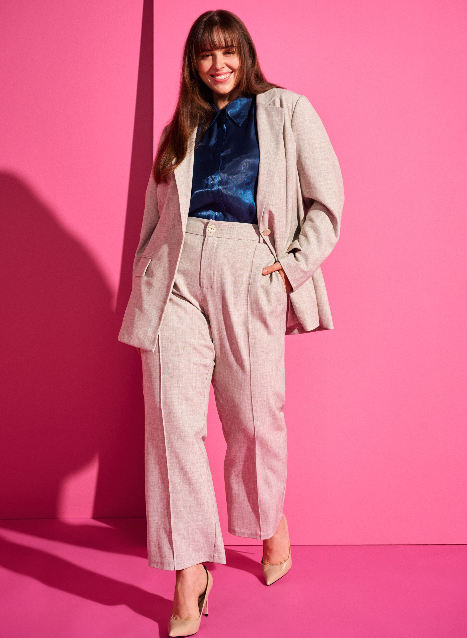 Zizzifashion Melange trousers with elastic and button closure, String, Image image number 0