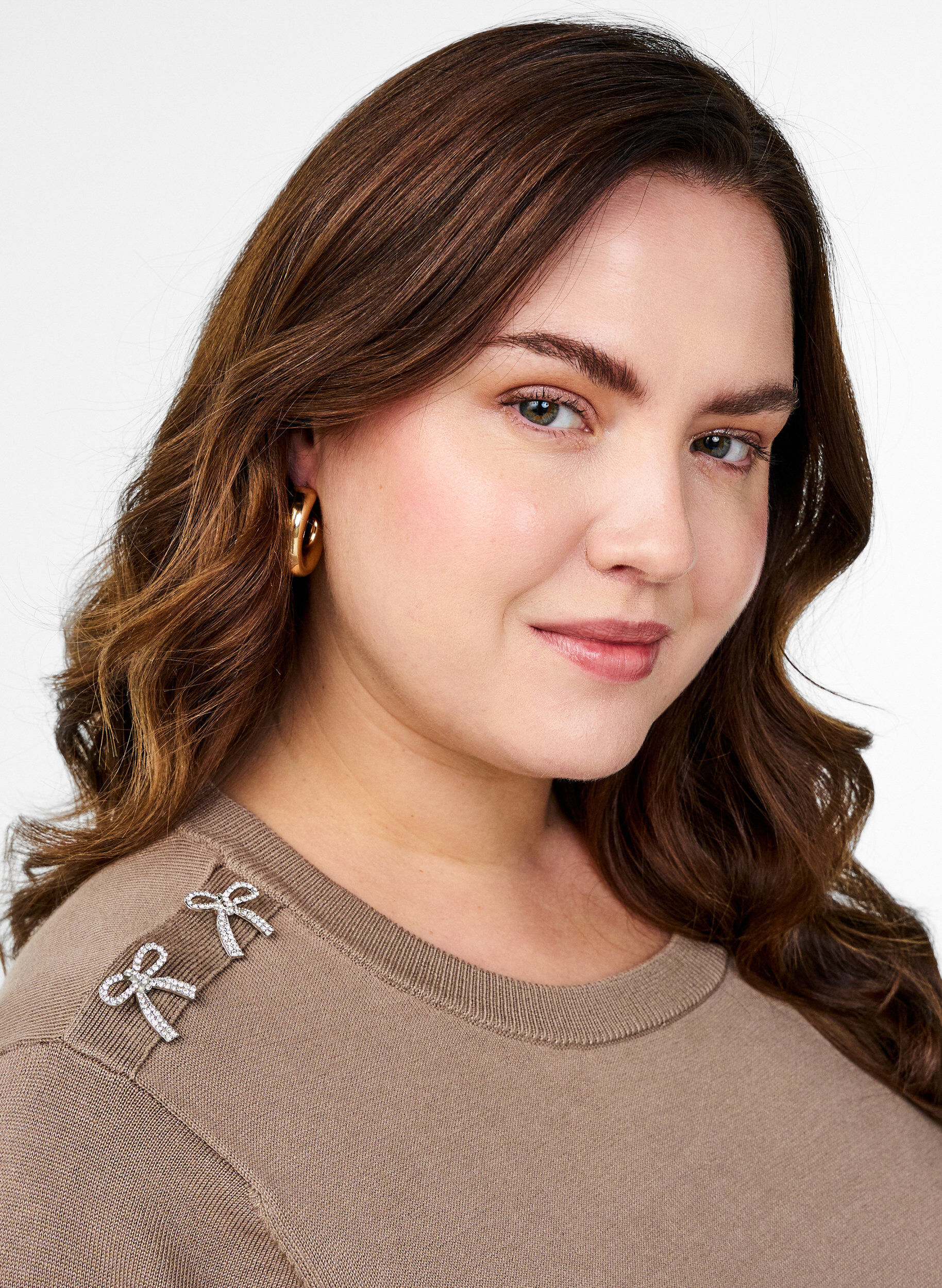 Zizzifashion Knitted blouse with short sleeves and small bows, Beige, Image image number 0