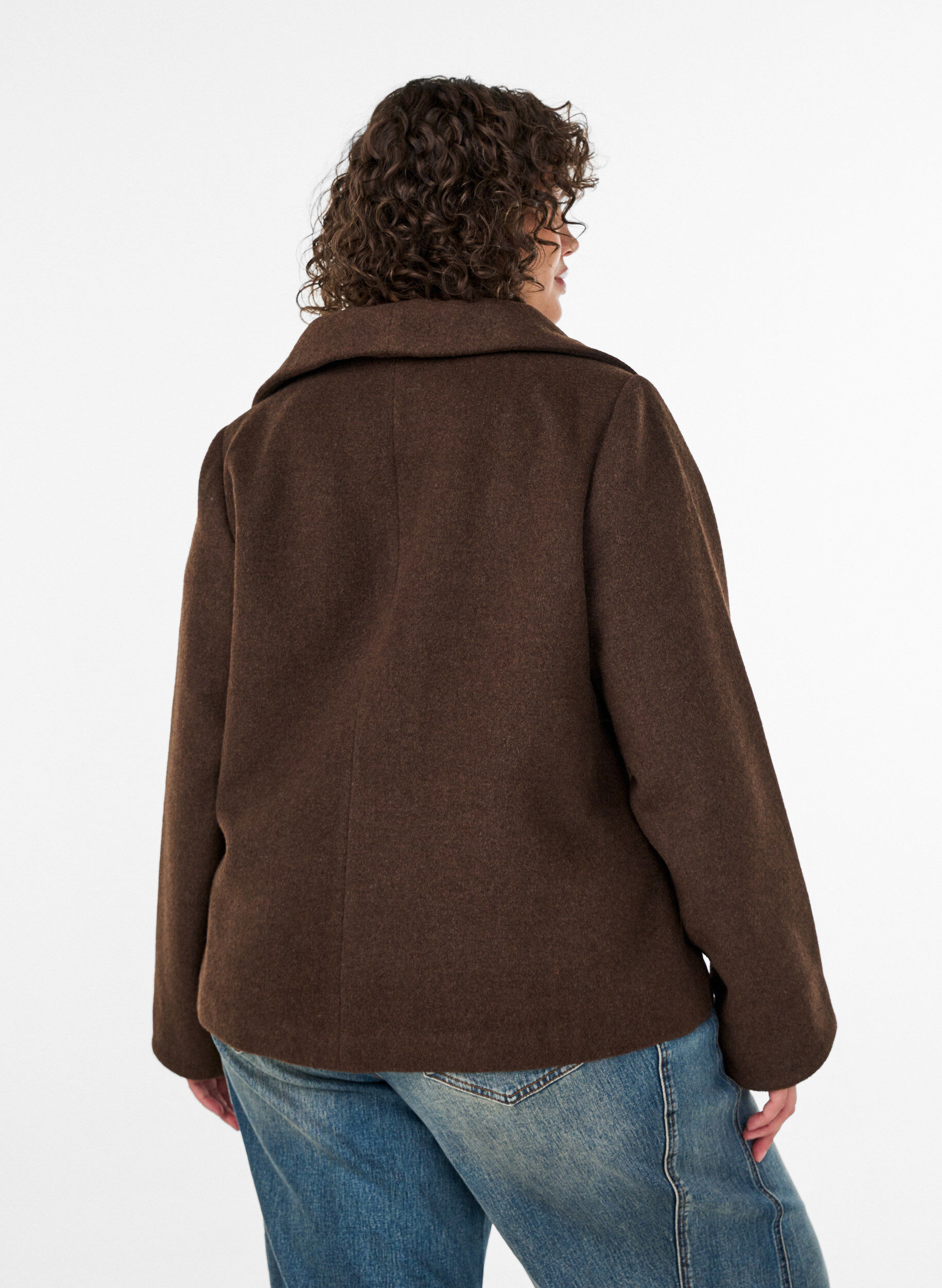 ZizzifashionShort jacket with asymmetric button fastening, Brown, Model image number 2