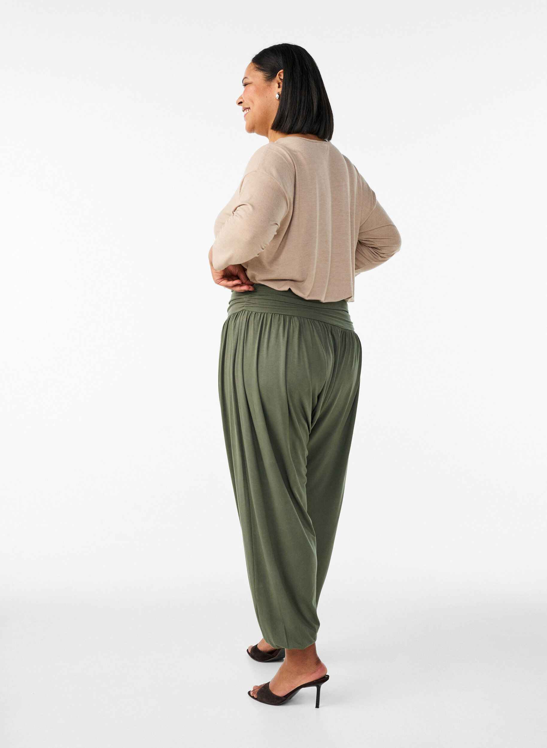 Zizzifashion Loose-fitting harem trousers, Green, Model image number 1