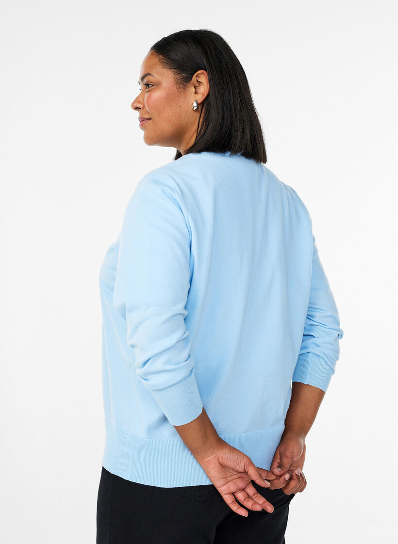 Fine-knit cardigan with round neck, Light Blue, Model image number 2