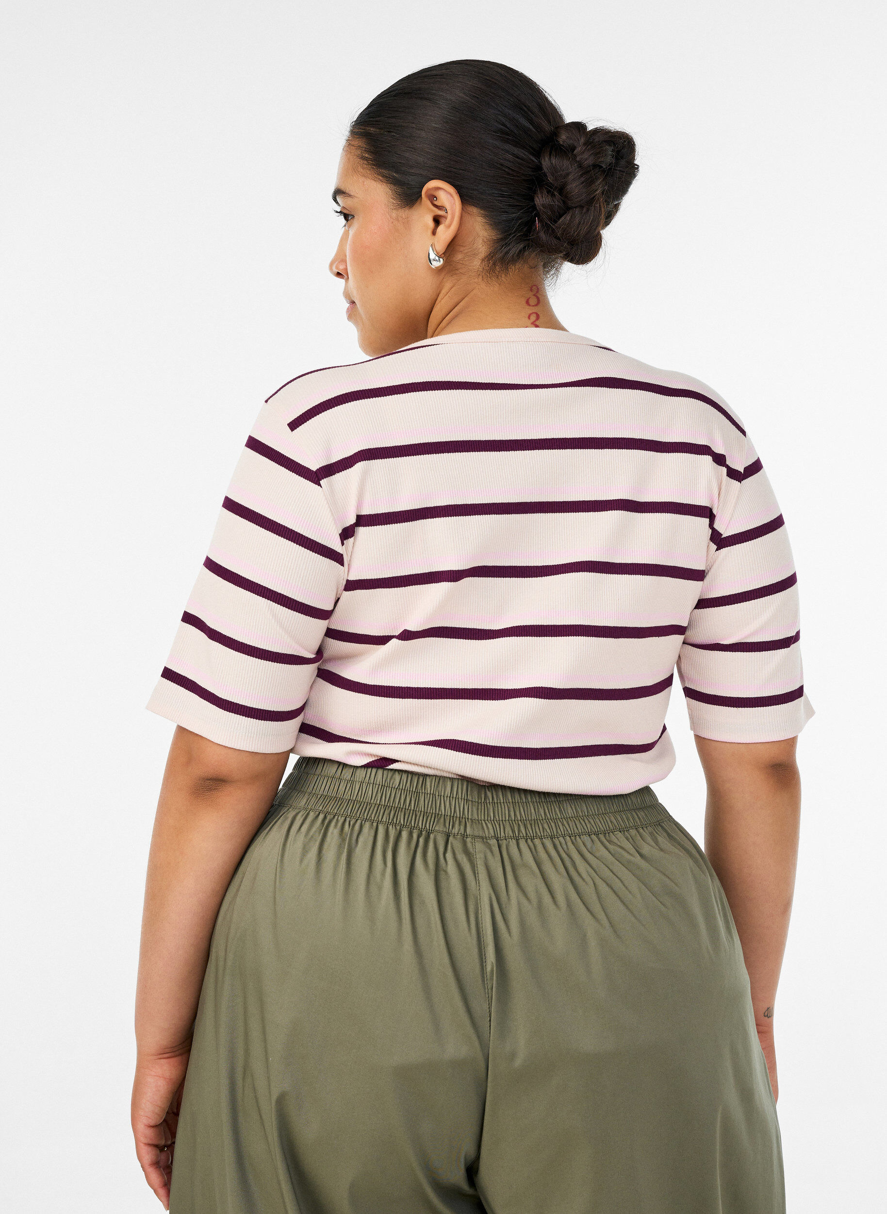 Zizzifashion Rib T-shirt with stripes and button detail, Purple, Model image number 2