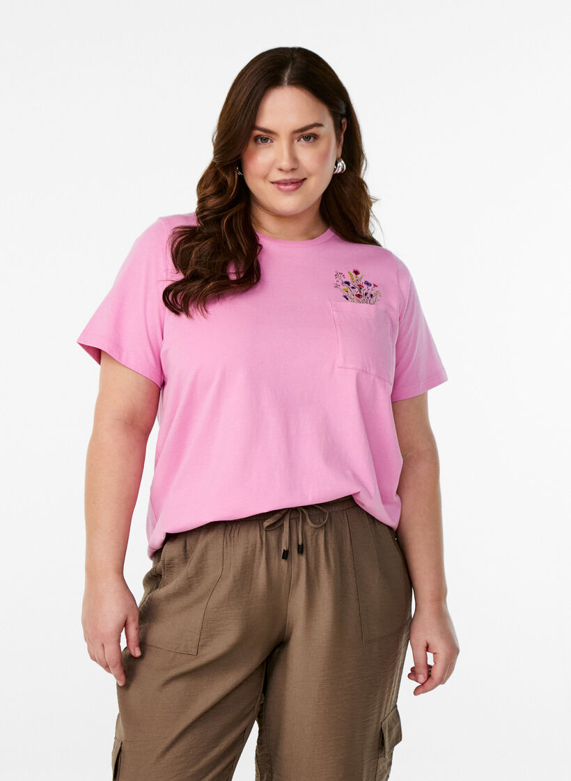T-shirt with chest pocket, Pink, Model image number 0