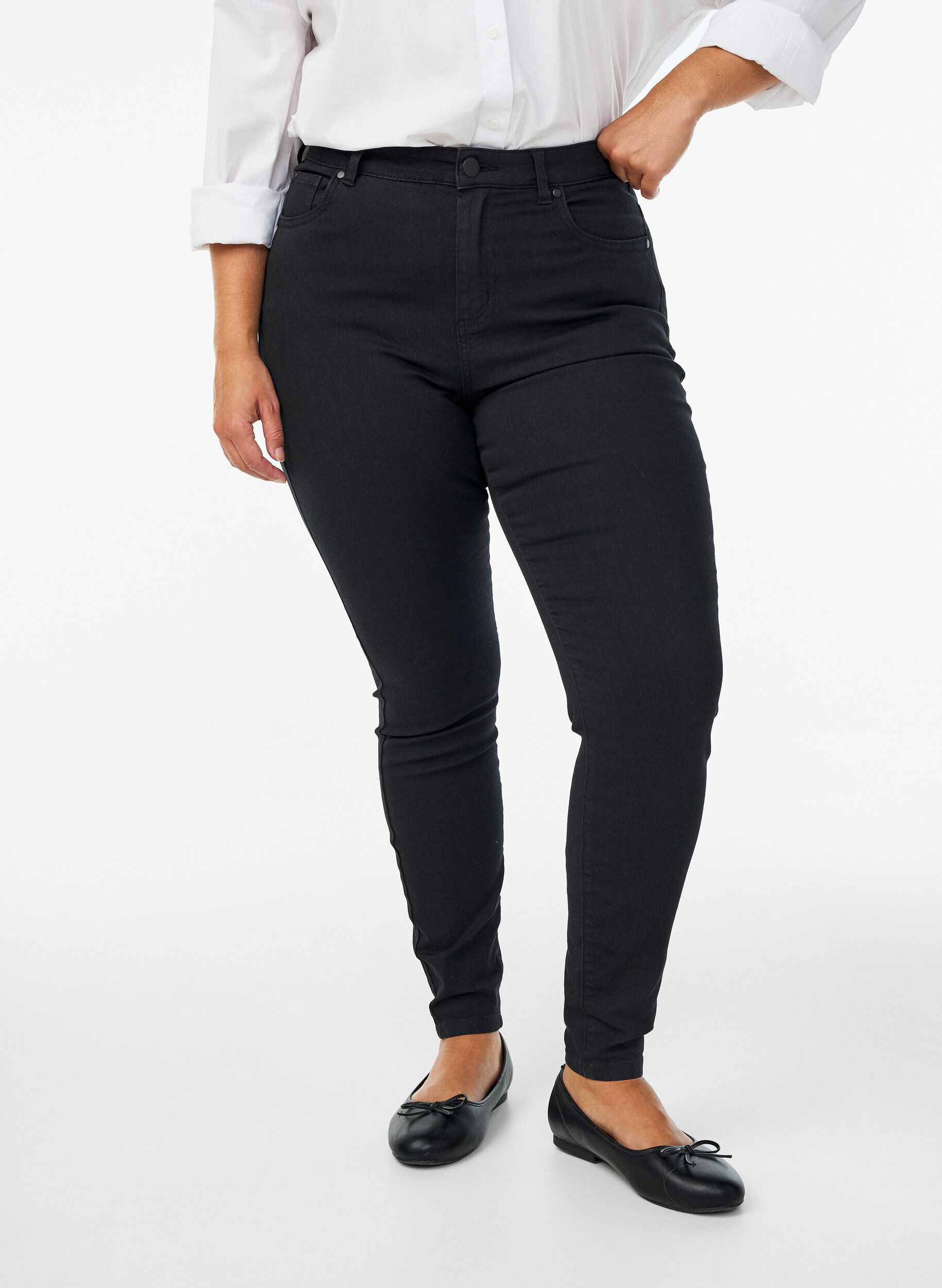 ZizzifashionAmy high-waisted super slim fit jeans, Black, Model image number 2