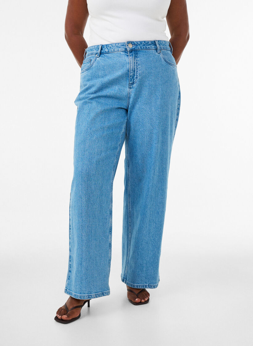 Wide leg jeans with high waist, Light Blue, Model