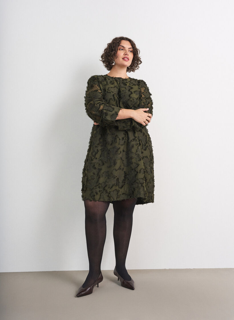 Dress with fringed threads and texture, Green, Model image number 1