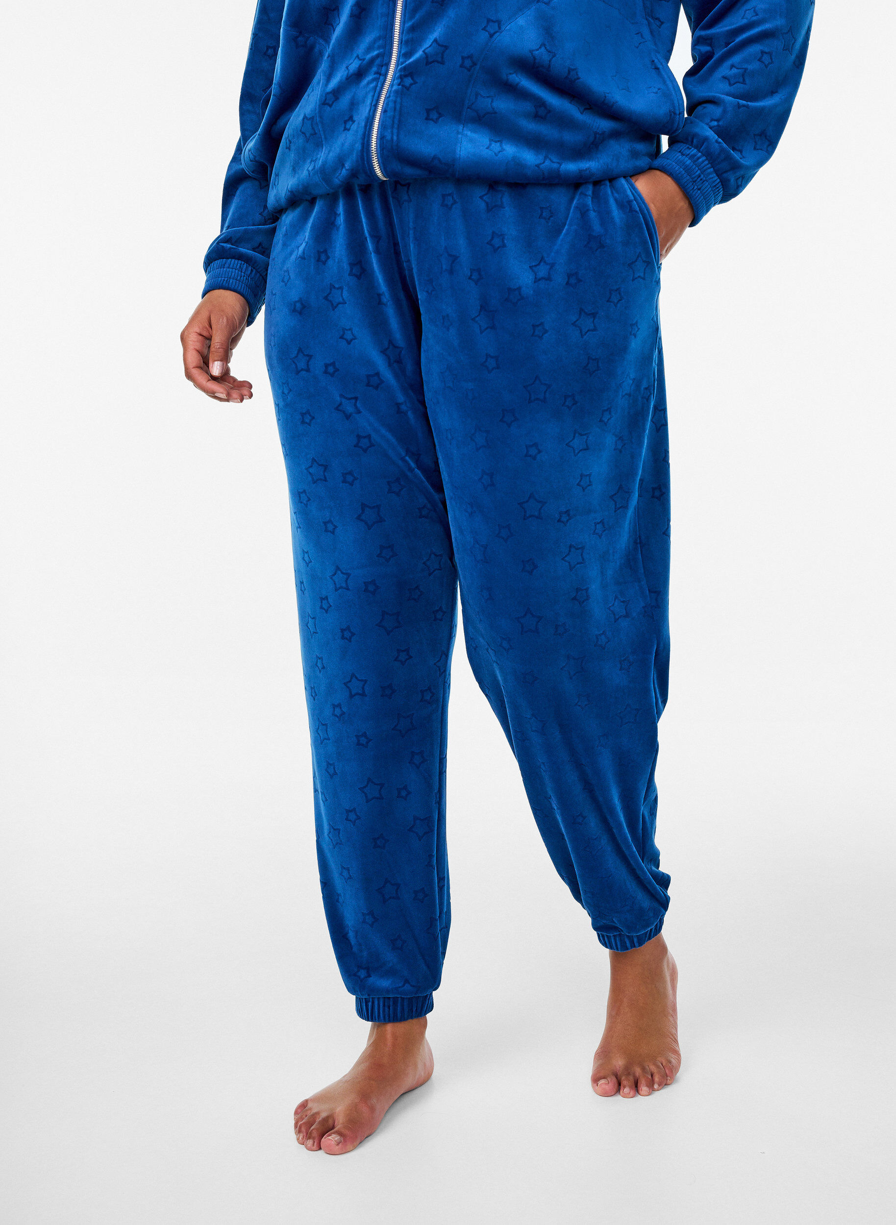 Zizzifashion Velour trousers with embossed pattern, Blue, Model image number 2