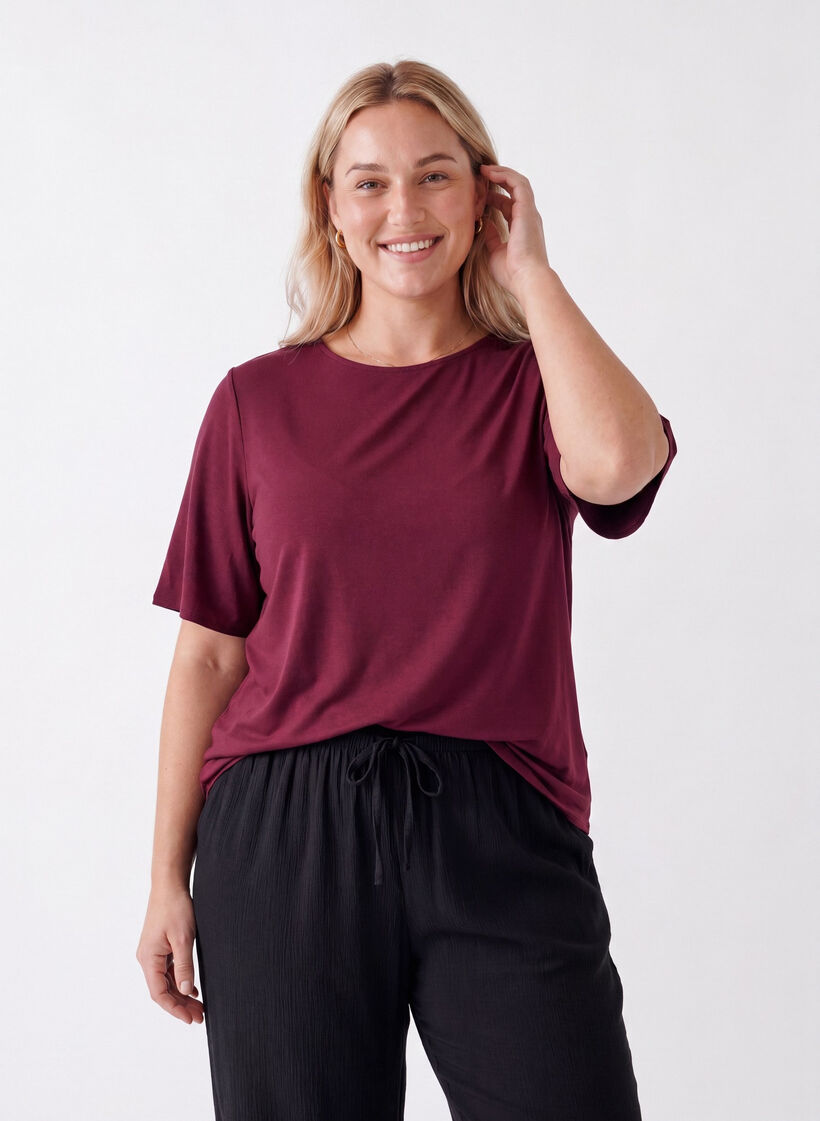 Short-sleeved woven blouse with round neck, Red, Model image number 0