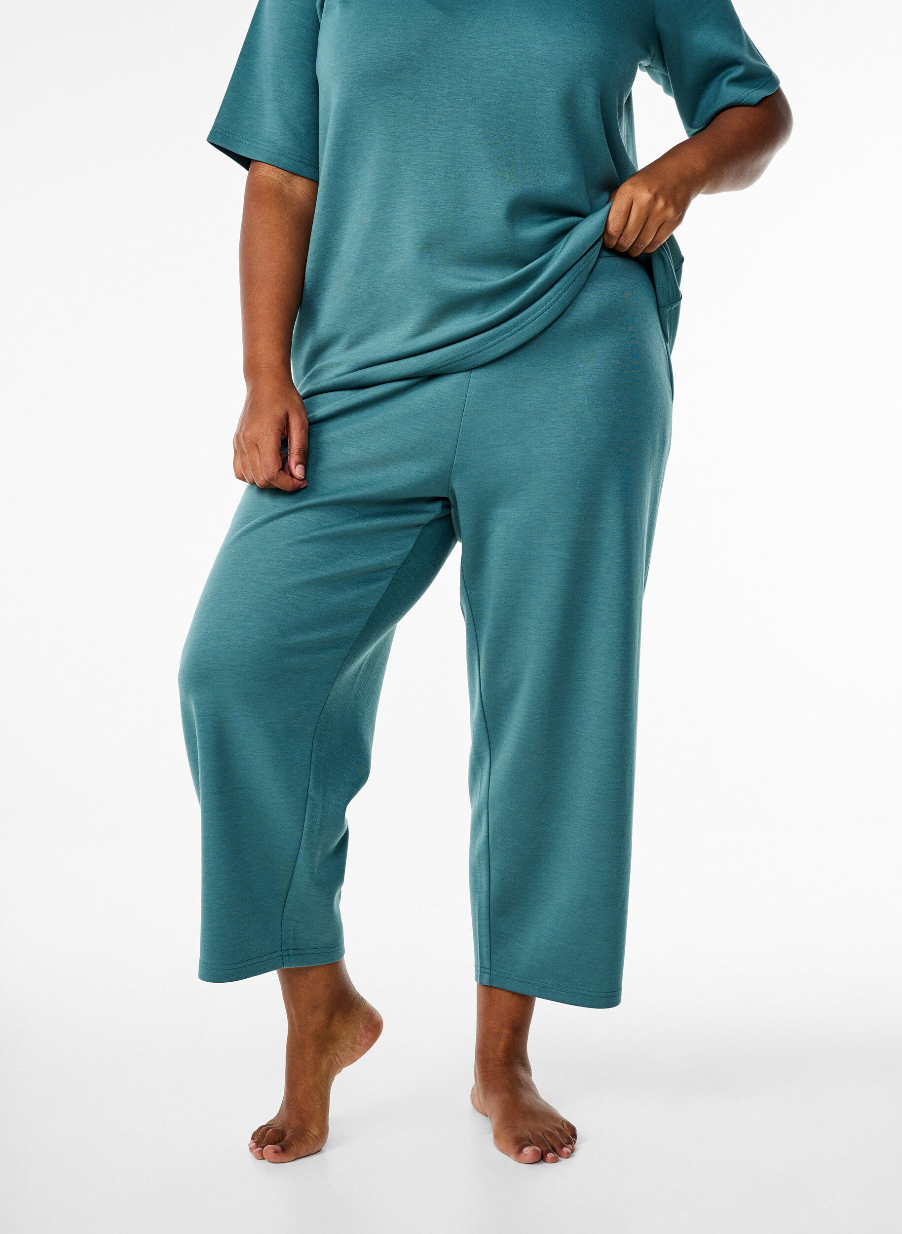 Zizzifashion 7/8 modal mix pants with pockets, Green, Model image number 2