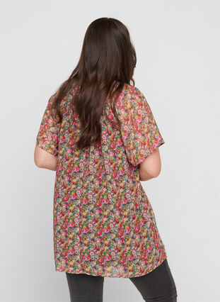 Short-sleeved tunic with floral print, Pink Flower AOP, Model image number 1