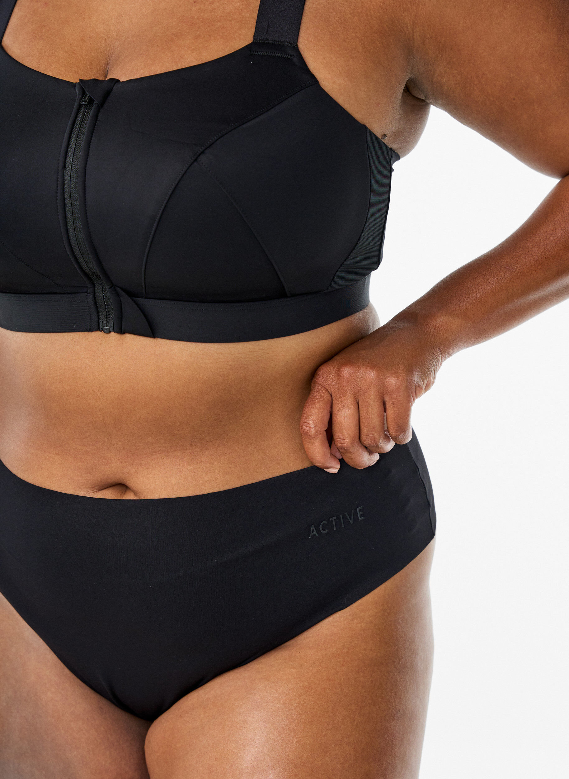 Zizzifashion 2-pack invisible G-string training panties, Black, Model image number 2