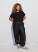 Cotton T-shirt with text badge, Black, Model image number 1