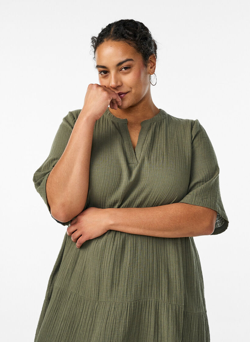 A-line midi dress in cotton muslin, Green, Model image number 2