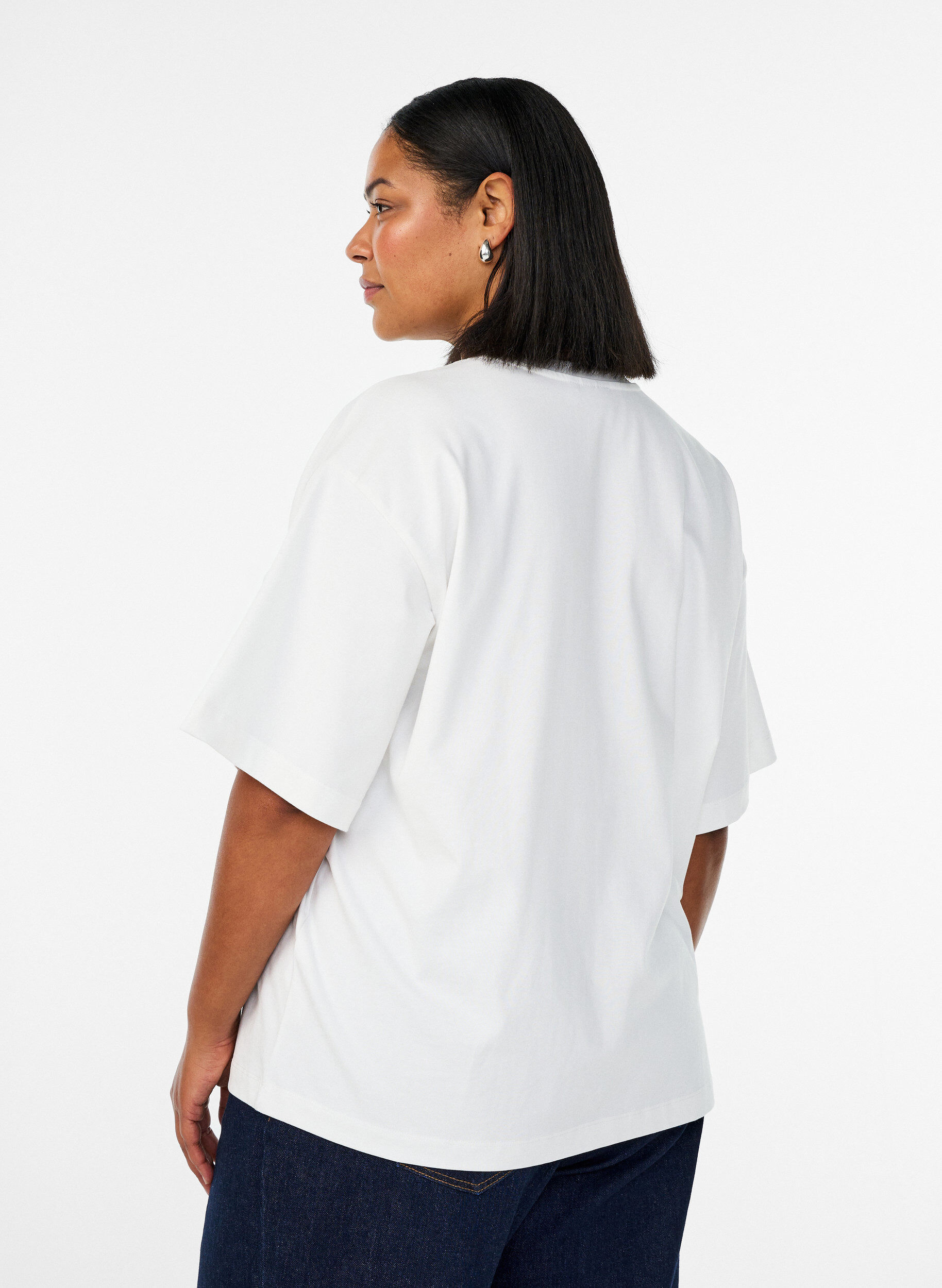 Zizzifashion Oversized T-shirt with half sleeves, White, Model image number 2