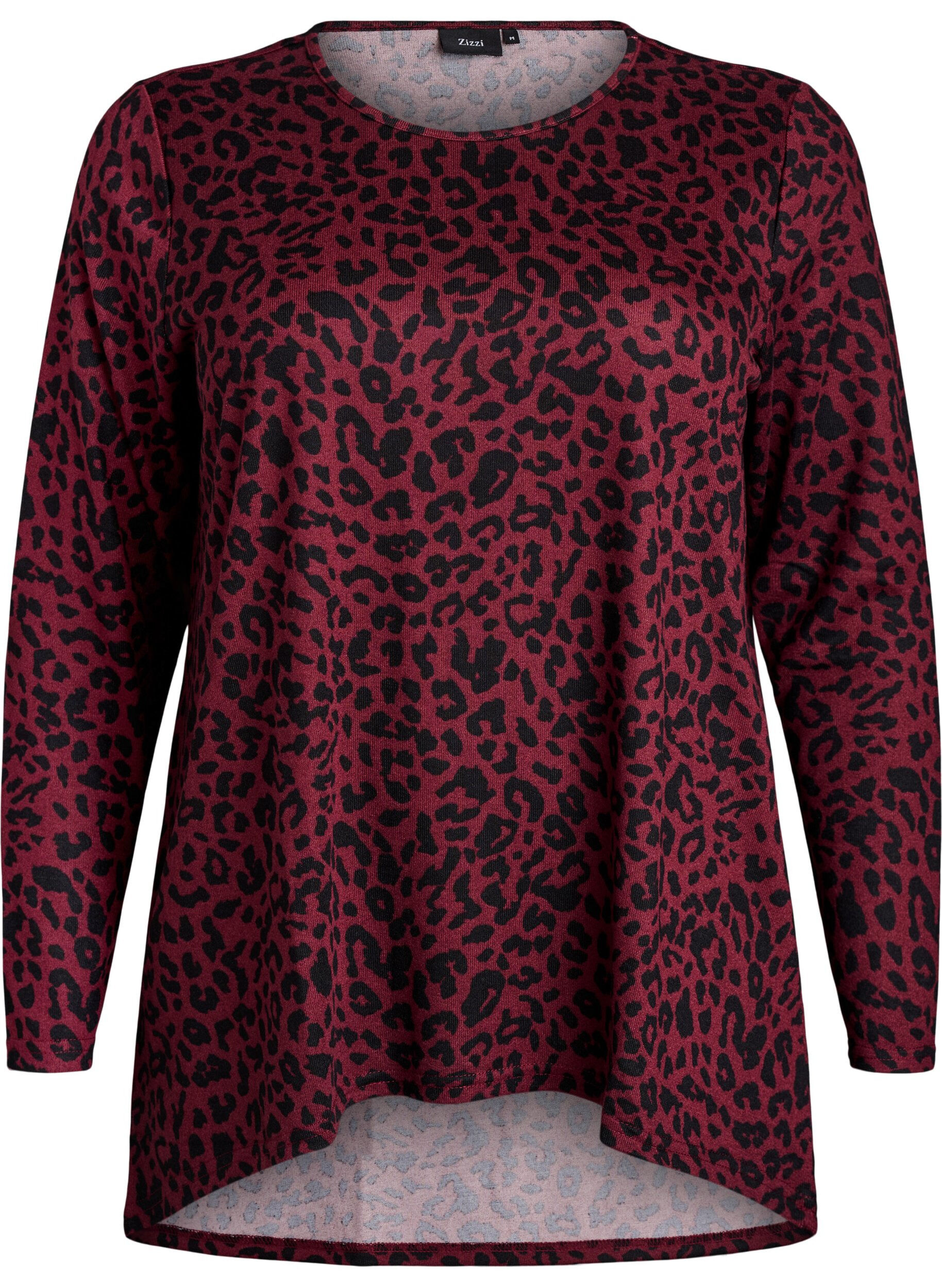 Leopard print blouse with long sleeves