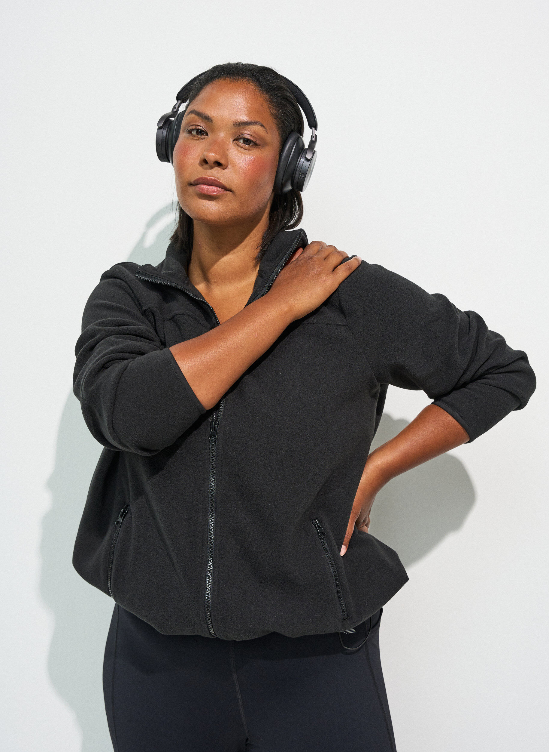 Zizzifashion Fleece jacket with pockets, Black, Model image number 0