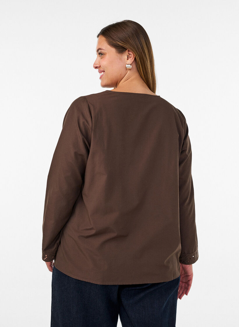 Shirt blouse with broderie anglaise, Brown, Model image number 2