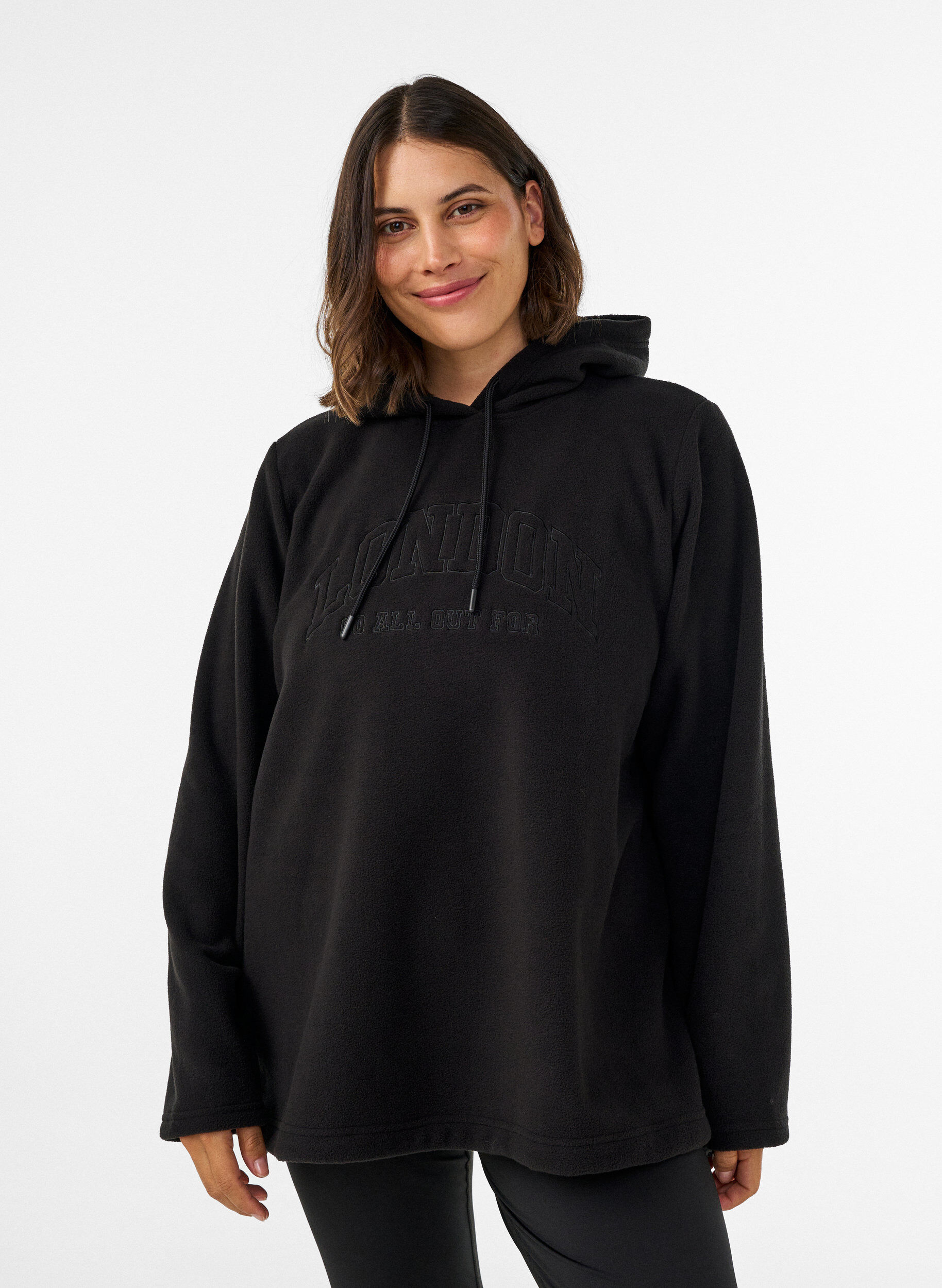 Fleece hoodie with a high neck and embroidered text, Black, Model