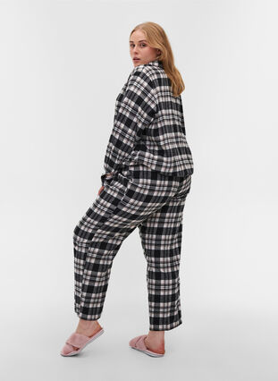 Pyjama trousers, Black/Rose Smoke, Model image number 1