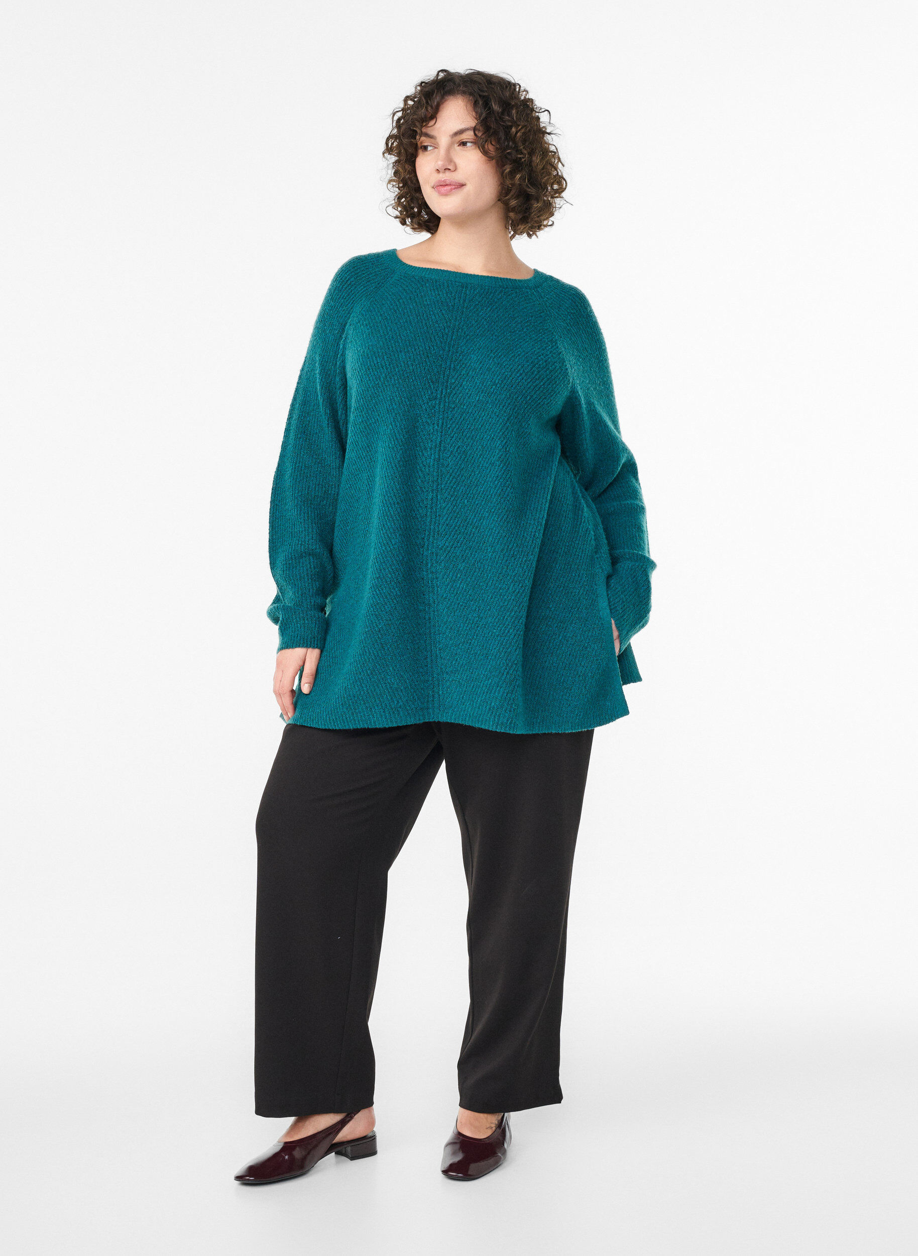ZizzifashionKnitted jumper with a diagonal pattern and raglan sleeves, Green, Model image number 1