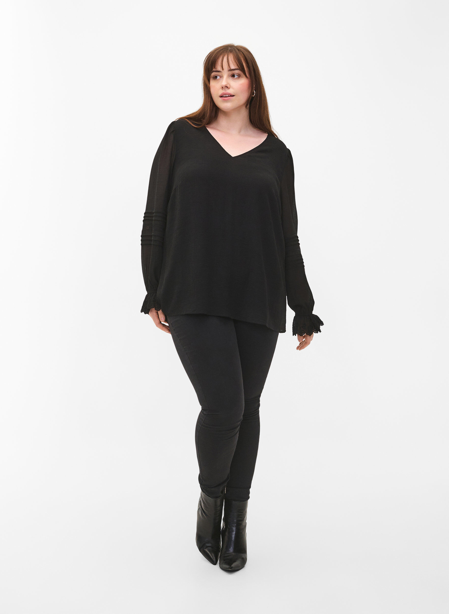 Zizzifashion V-neck blouse with ruffle sleeves, Black, Model image number 3