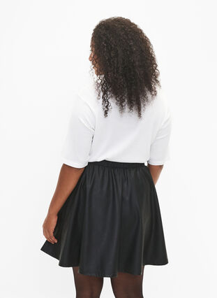Imitated leather skirt with loose fit, Black, Model image number 1