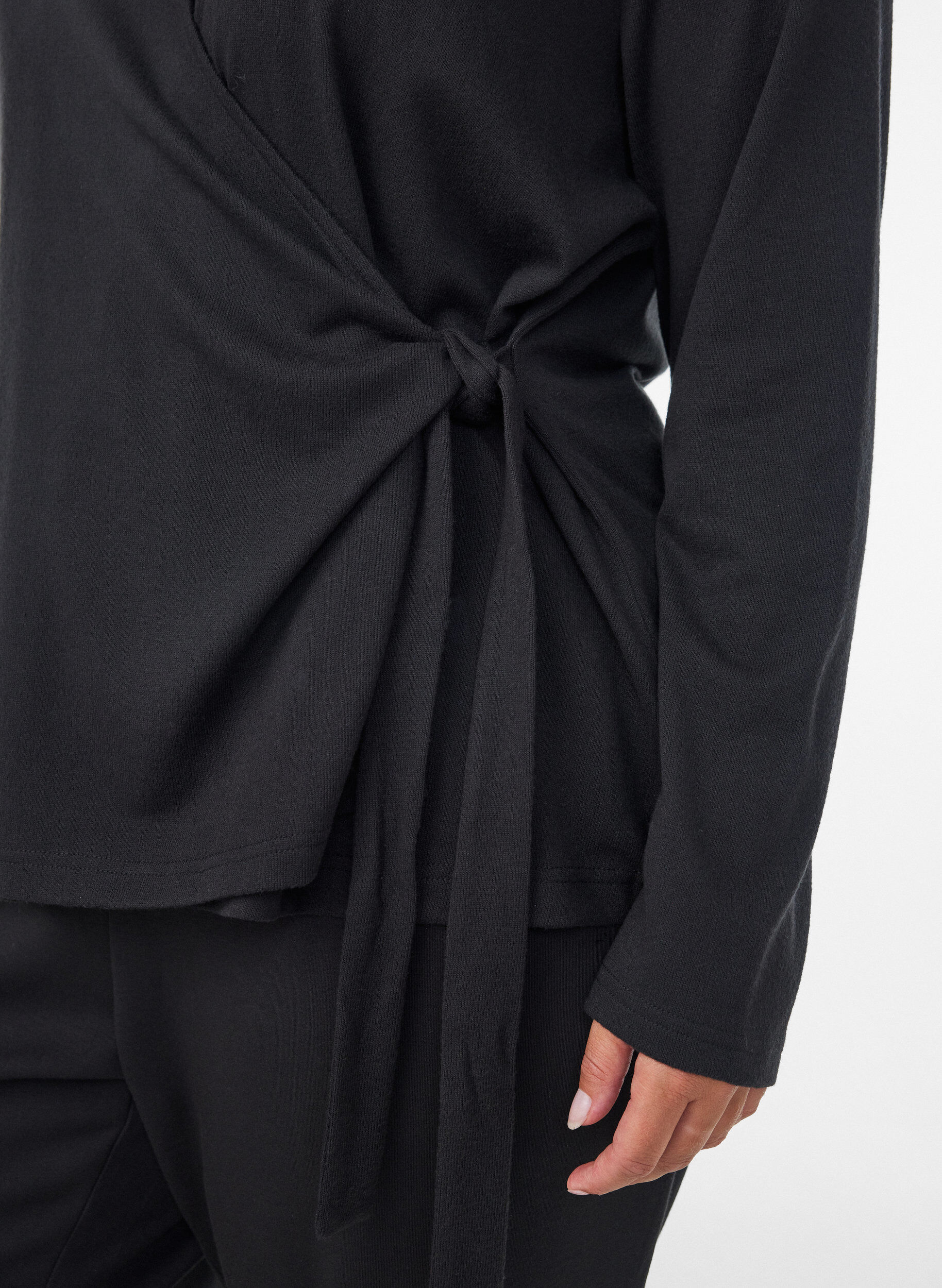 ZizzifashionJersey wrap blouse with a tie-fastening, Black, Model image number 3