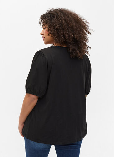 Cotton t-shirt with elbow-length sleeves, Black, Model image number 1