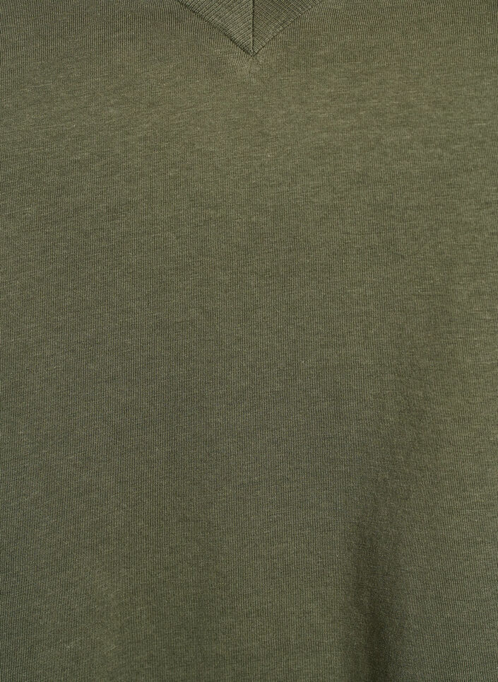 Basic cotton T-shirt with a V-neck, Green, Packshot image number 2
