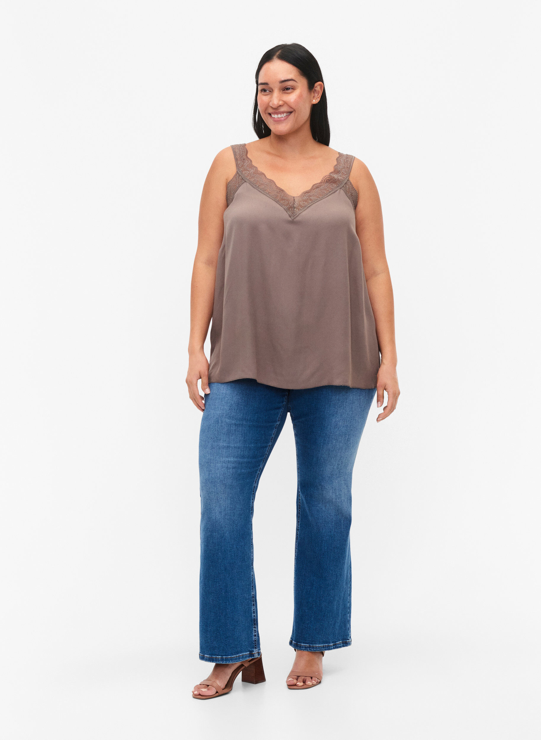 Zizzifashion Top with lace in viscose, Falcon, Model image number 2