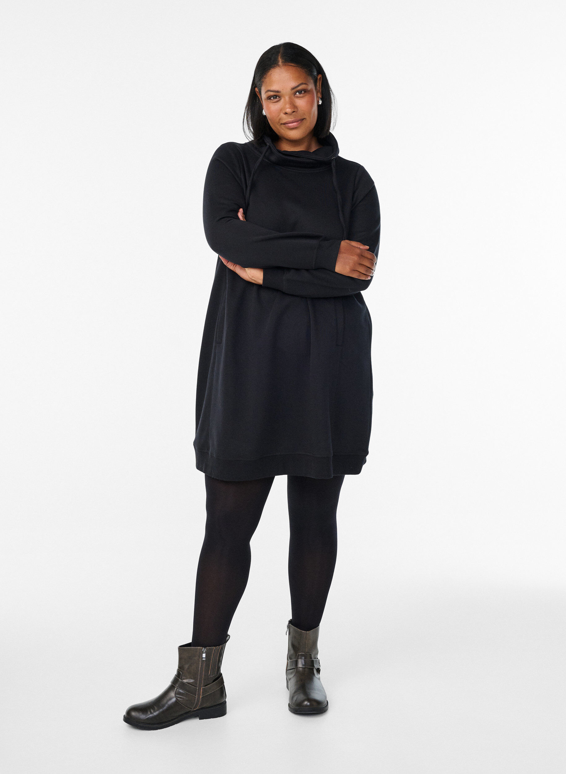 ZizzifashionShort sweatshirt dress with high collar and pockets, Black, Model image number 1