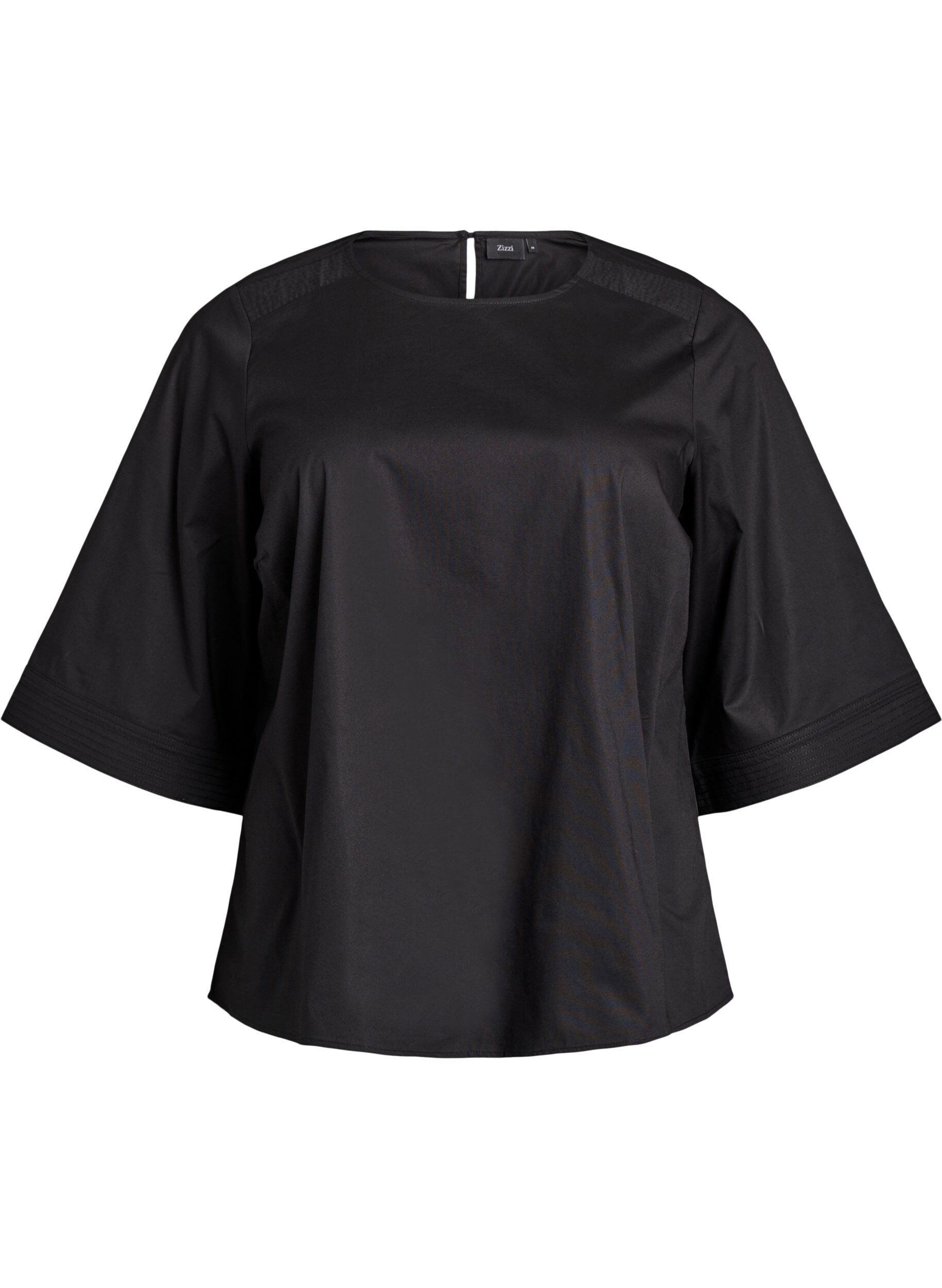 Blouse with stitching details and 3/4 sleeves