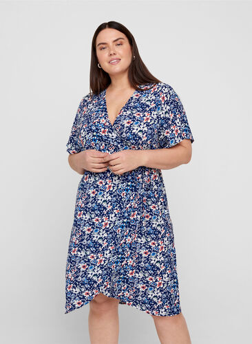 Short-sleeved wrap dress, Blue Flower AOP, Model image number 0