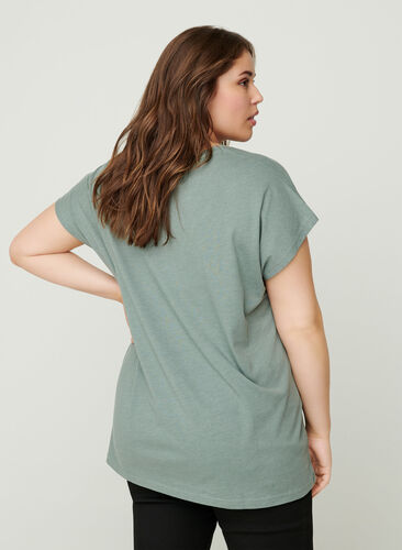 V-neck t-shirt, Balsam Green, Model image number 1