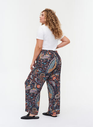 Loose viscose trousers with paisley print, Paisley AOP, Model image number 0