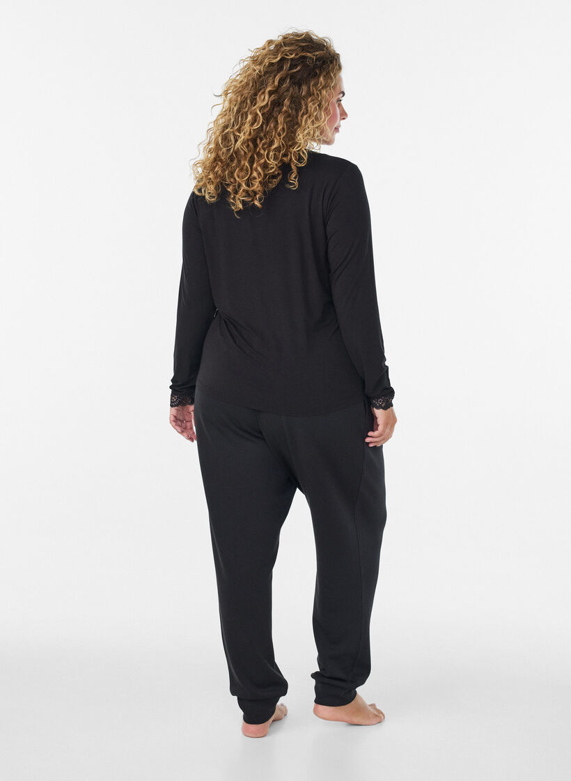 Viscose blouse with lace trim and V-neck, Black, Model image number 2